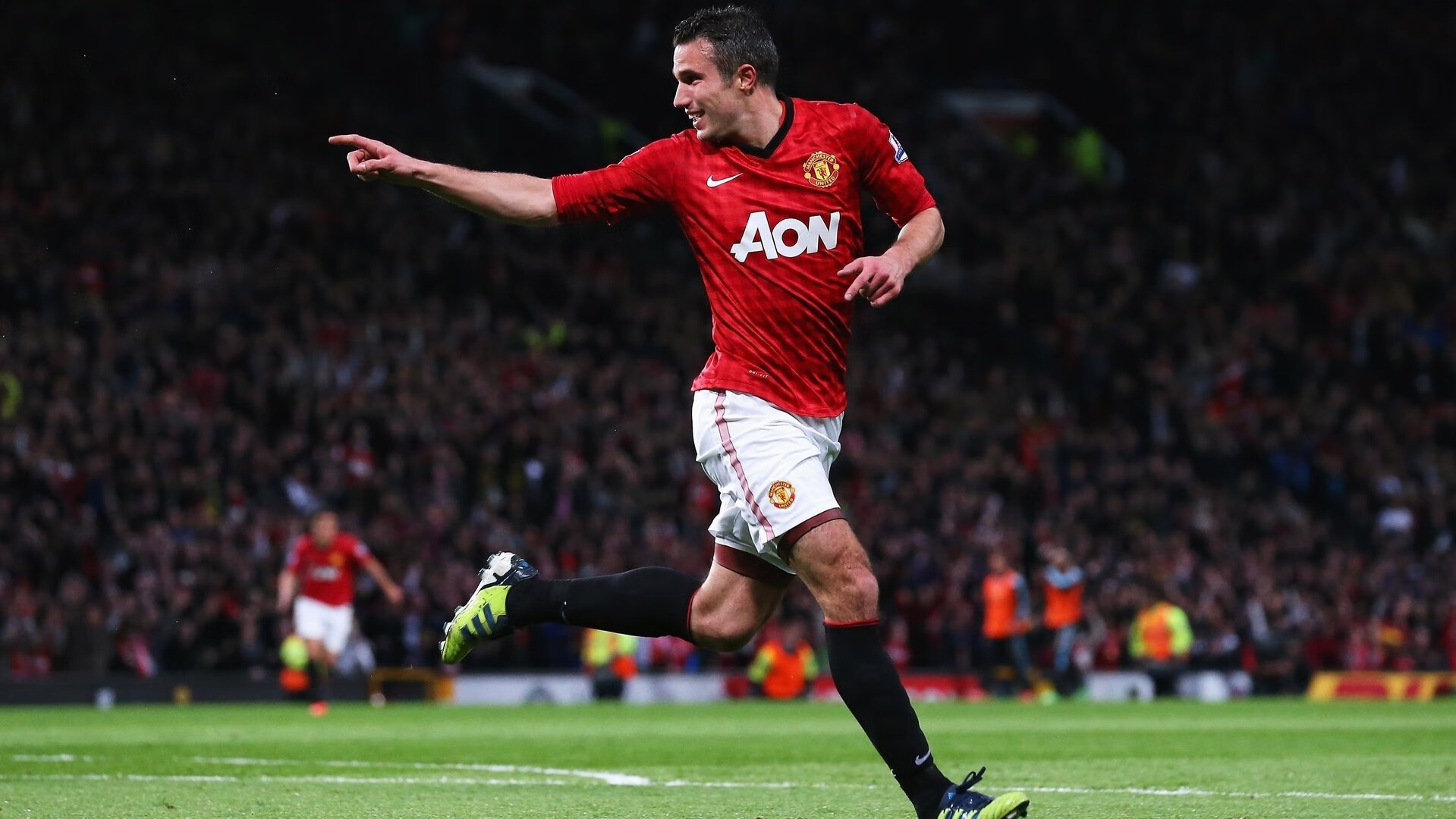 DB电竞多赛事平台-弗拉霍维奇爆发终结那不勒斯神话，曼联战术革新显成效