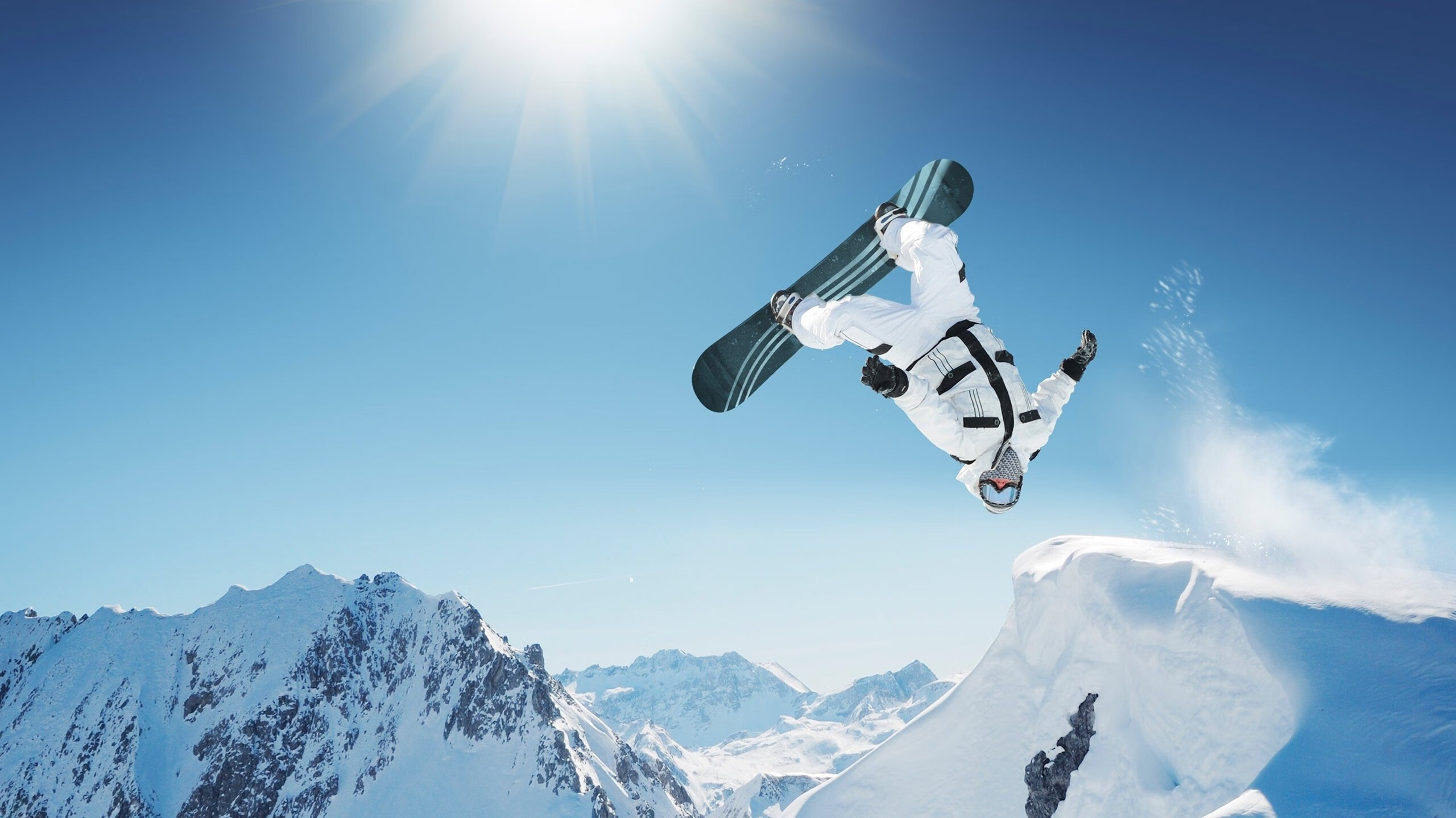 赛道之外，当F1年度争冠之夜遇上小贾伦的全场最佳