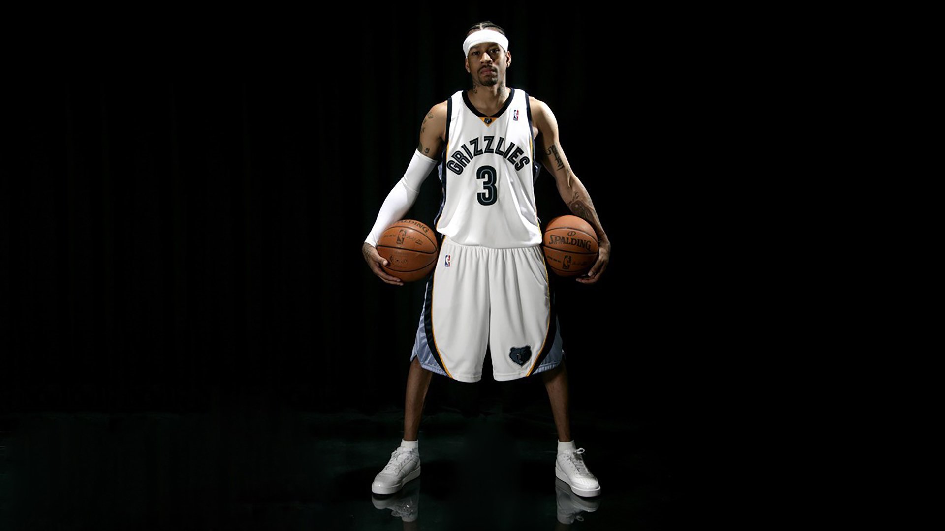 福克斯完美发挥撕裂防线,湖人逆境力克猛龙显冠军底蕴